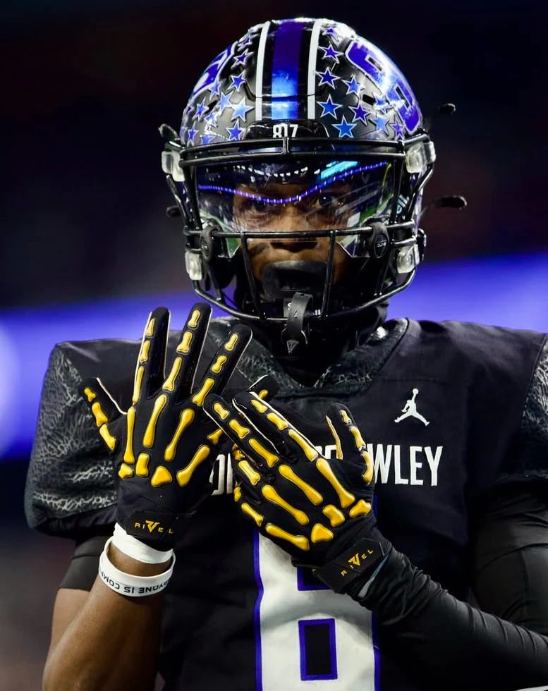 24k Reaper Bones Football Gloves - Image 3