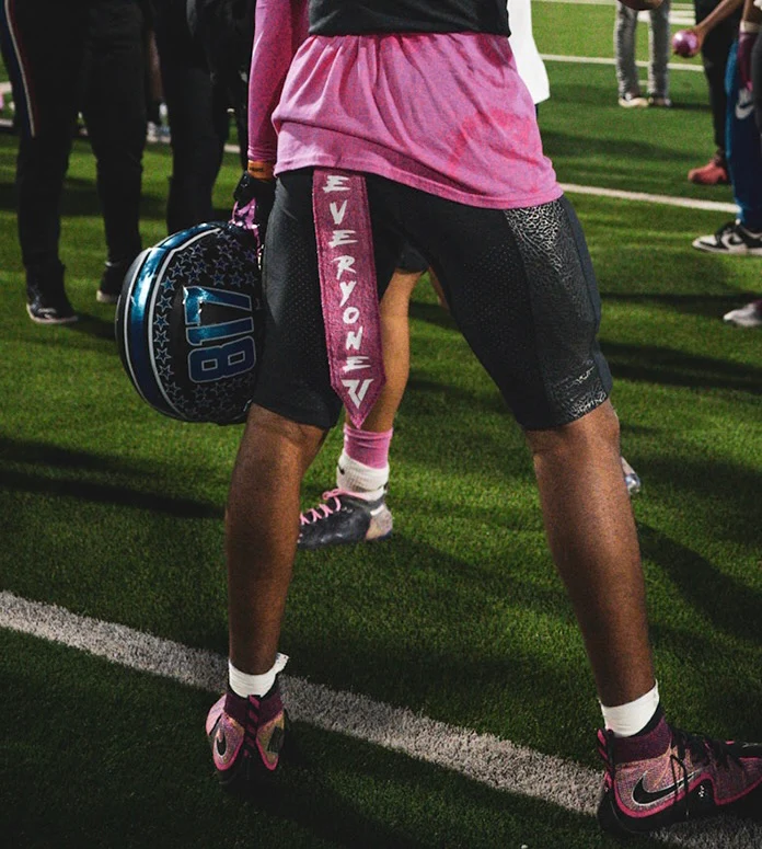 Rivel Extra Long Streamer Football Towel - Image 3