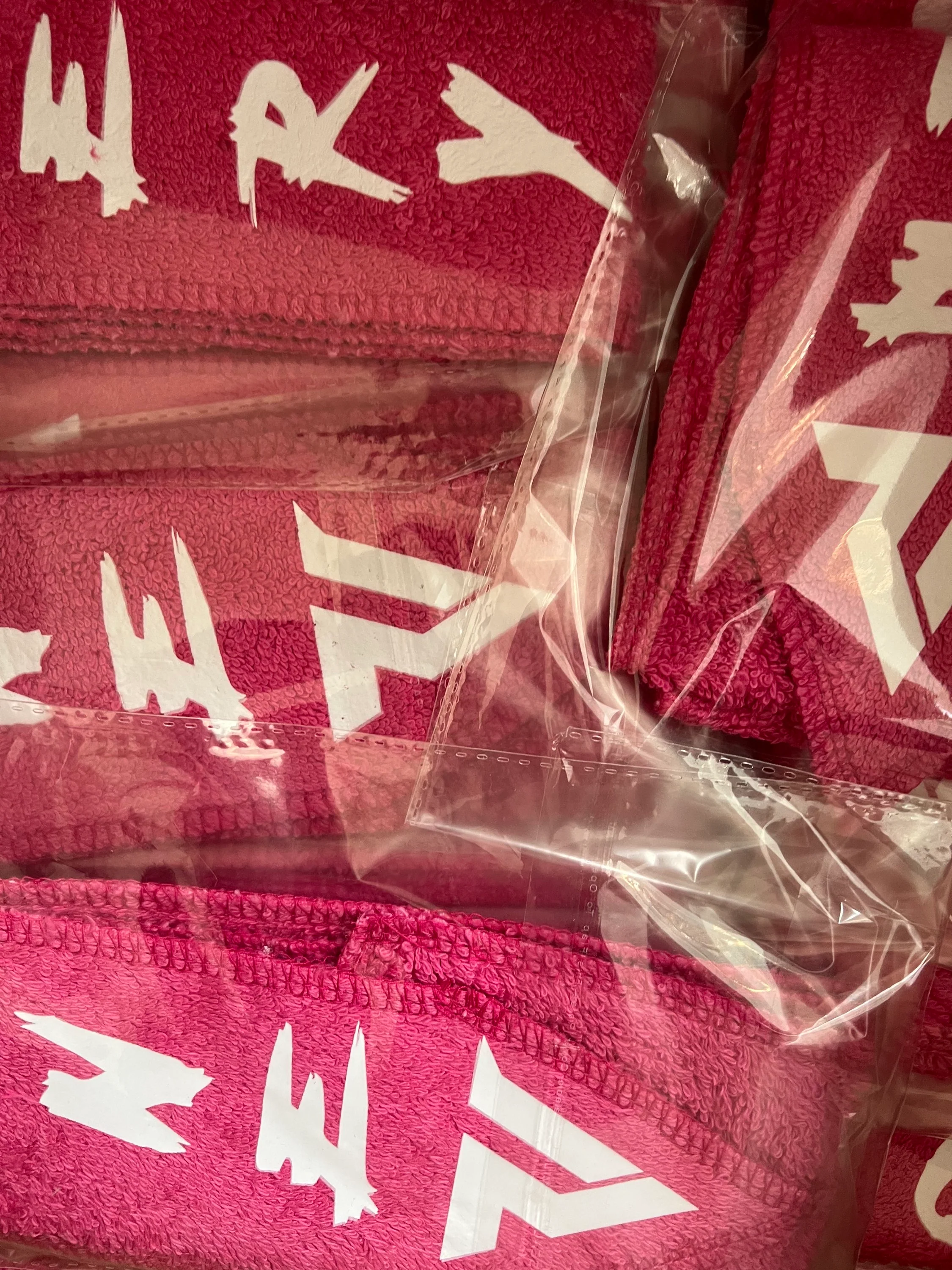 Rivel Extra Long Streamer Football Towel - Image 9