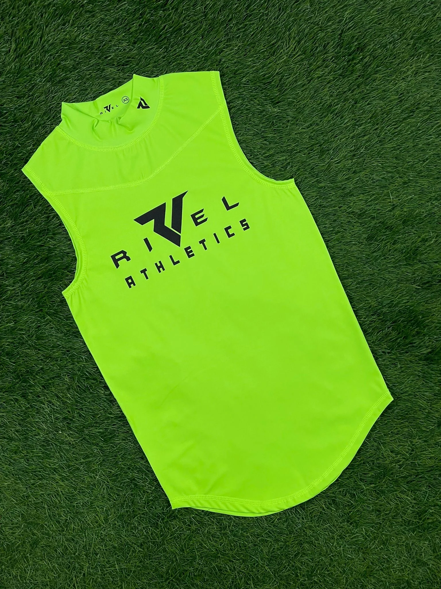 Gameday High Collar Rivel Compression Top - Image 12