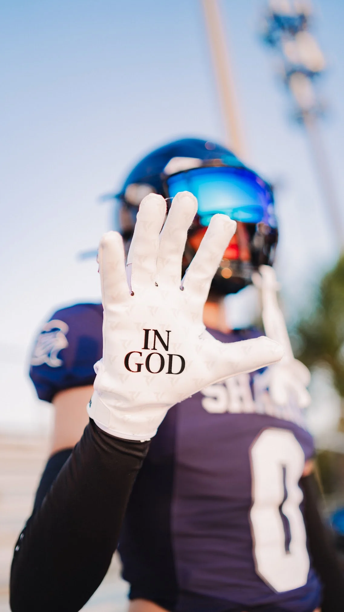 IGWT 4.0 Football Gloves - Image 10