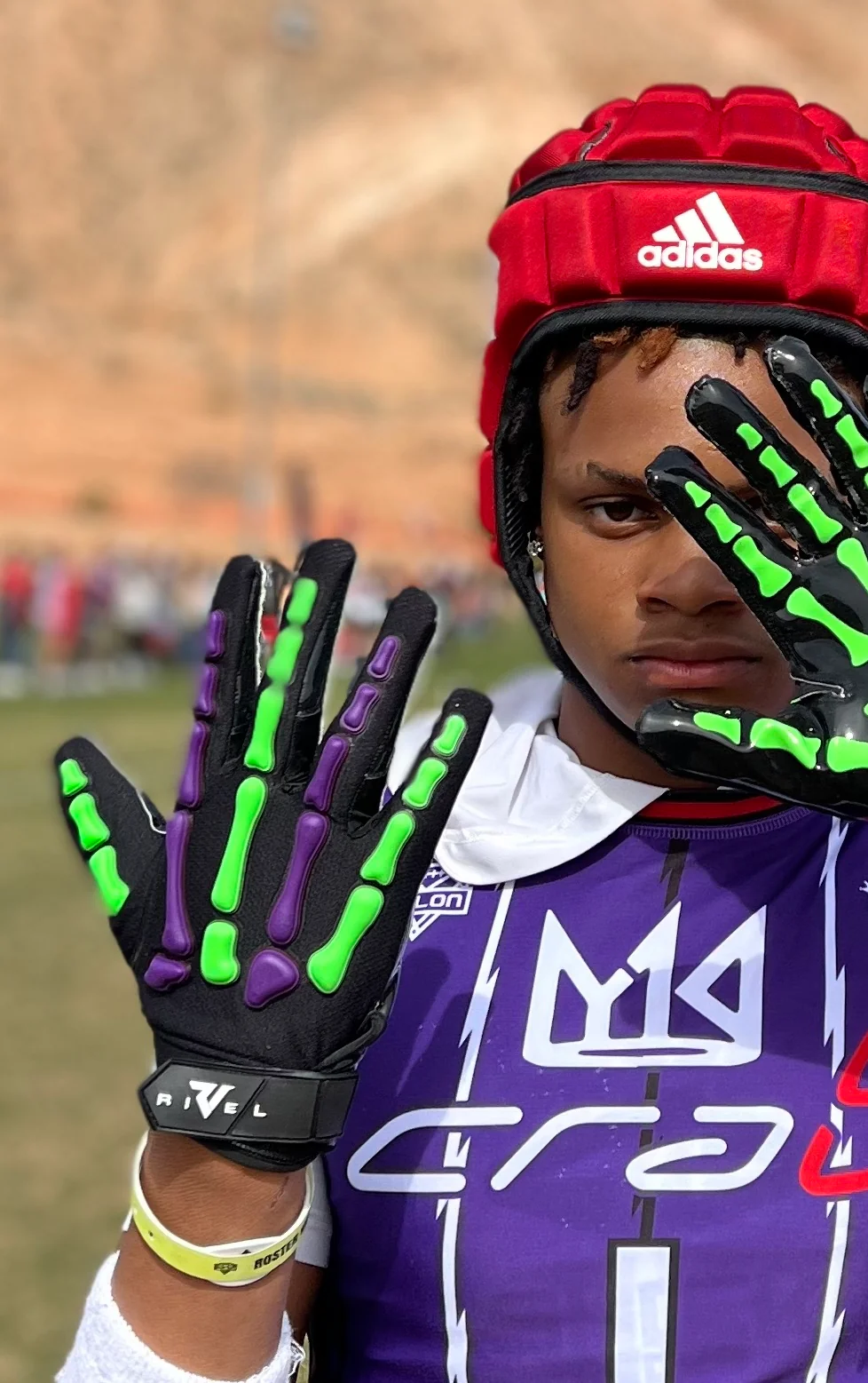 Reaper Black Series Bones Football Gloves - Image 10