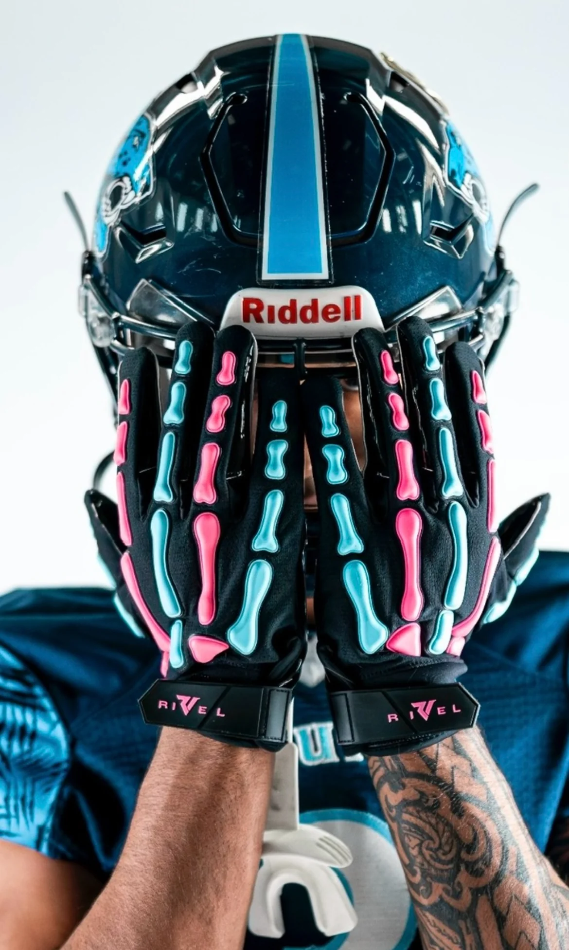 Reaper Black Series Bones Football Gloves - Image 5