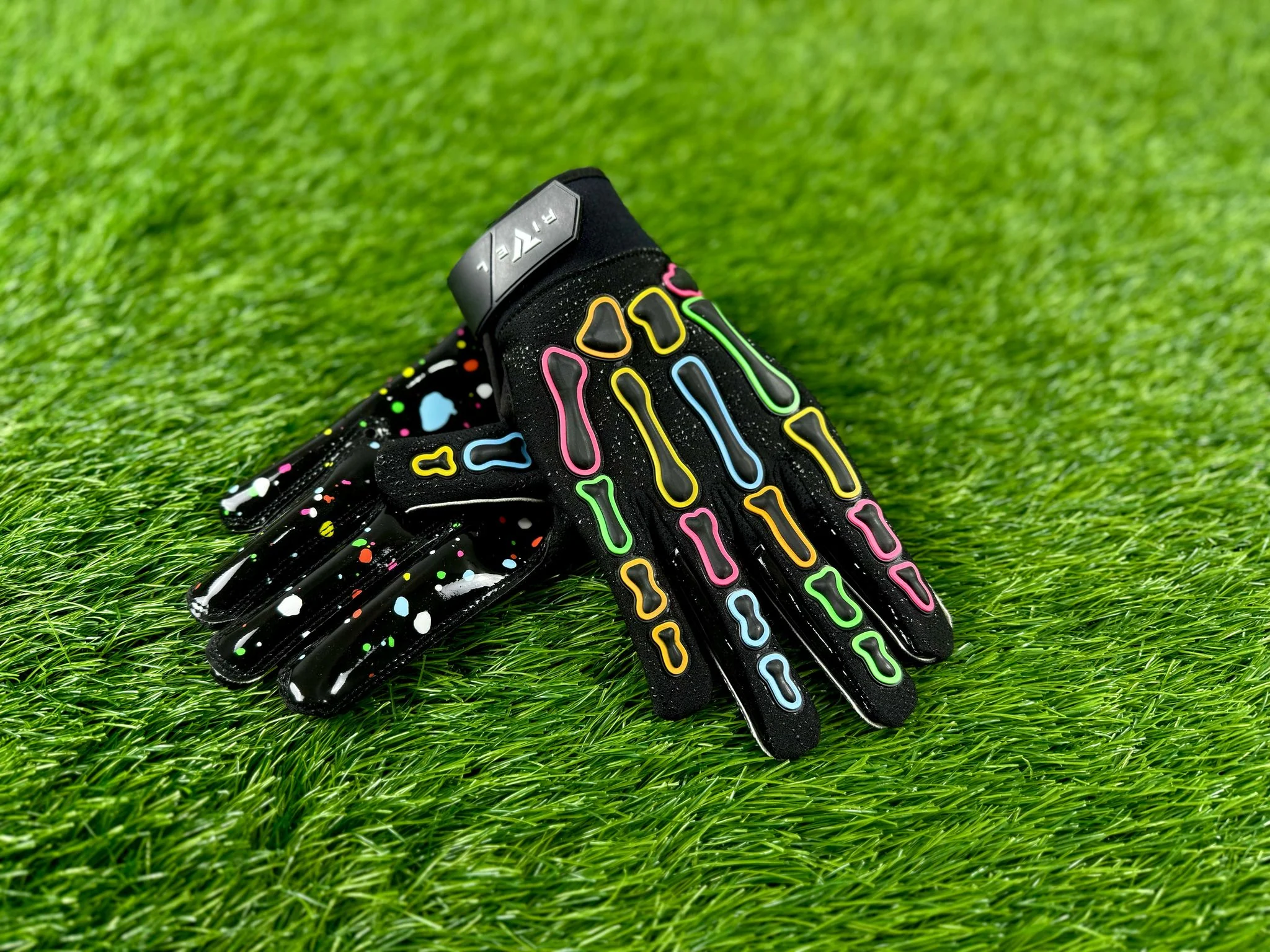 Reaper CUPCAKE Bones Football Gloves - Image 3