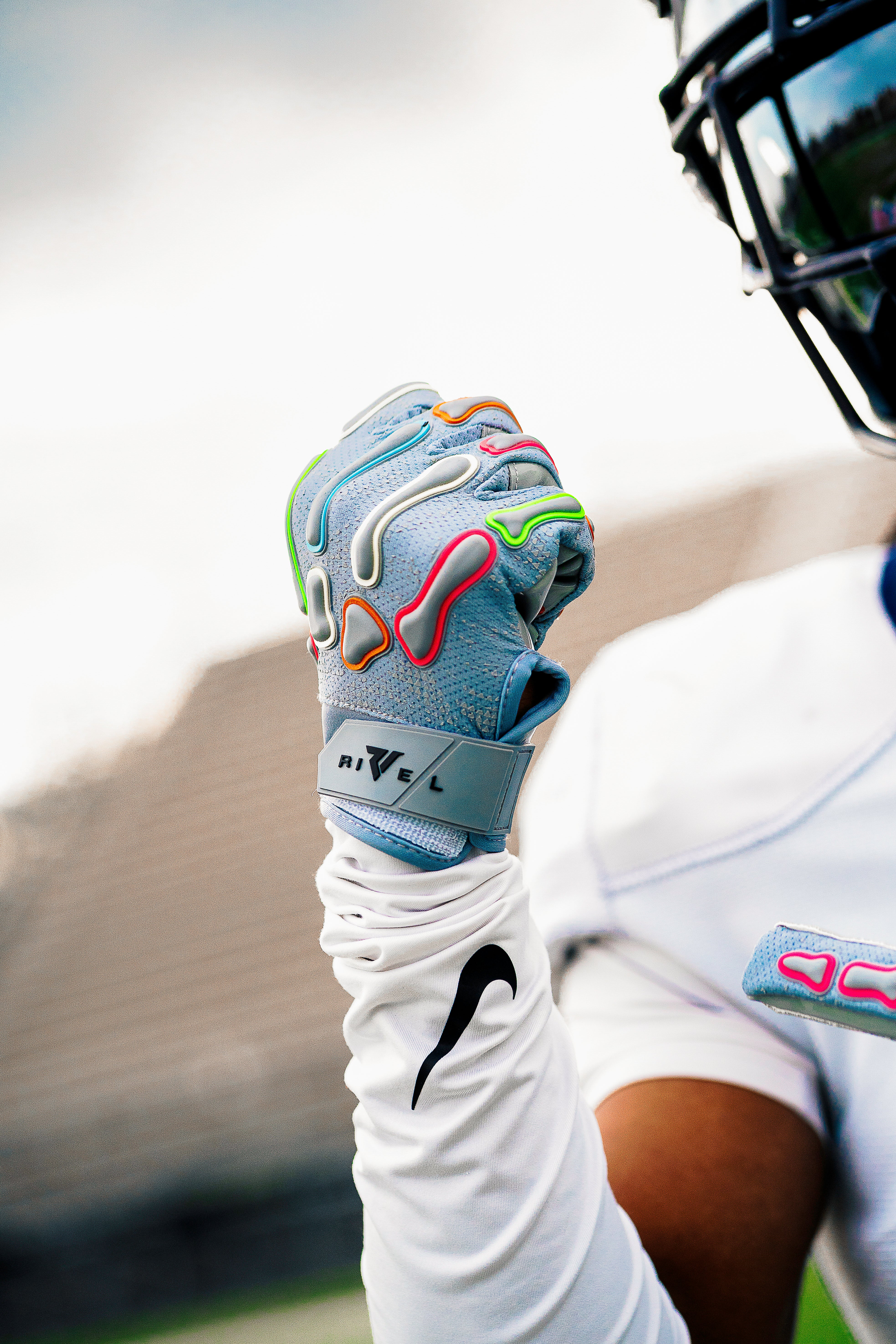 Reaper CUPCAKE Bones Football Gloves - Image 7