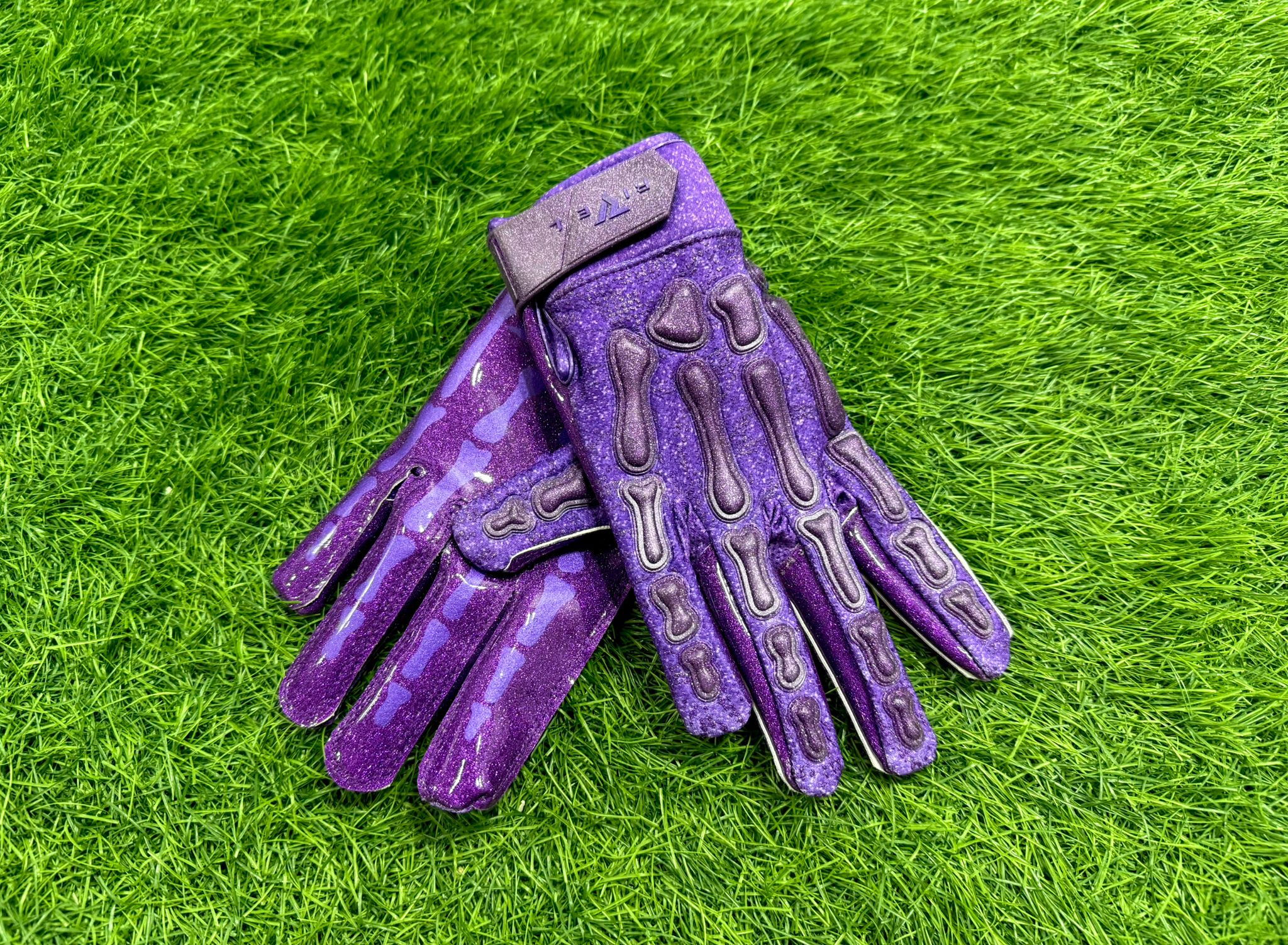 Reaper Stones Bones Football Gloves - Image 6
