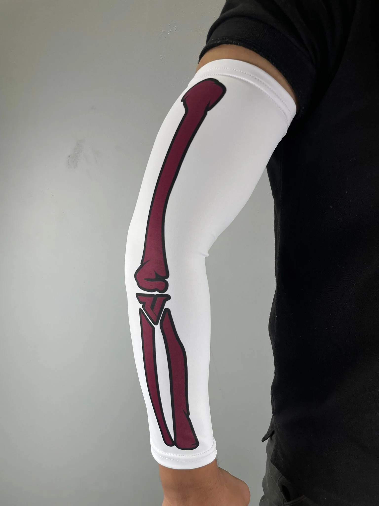 White Bones Arm Sleeves - Image 4
